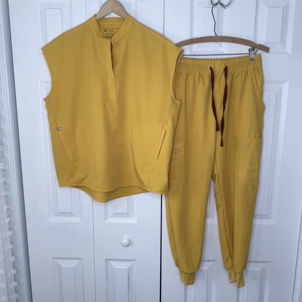 FIGS Scrub Set M / MP Light Gold Yellow Rafaela Sleeveless Zamora Jogger Pants